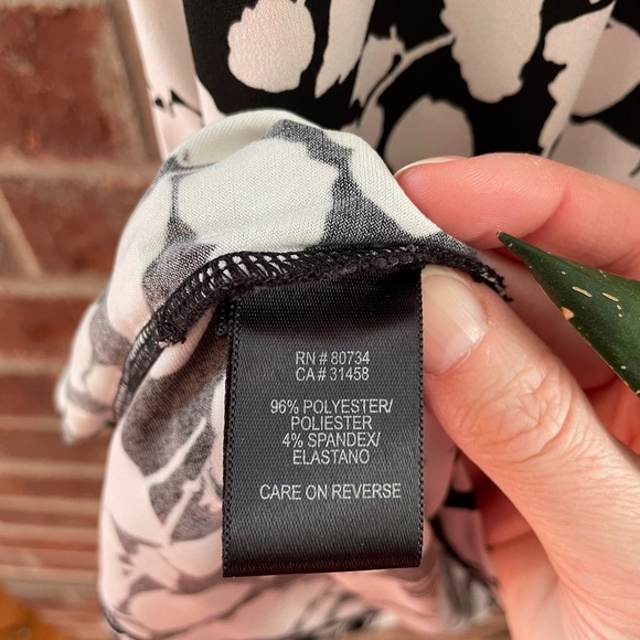 Max and Cleo dress - Picture 2 of 5